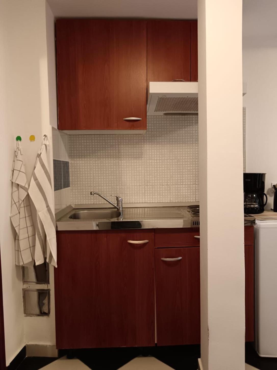 Lamar Cres Buitenkant foto